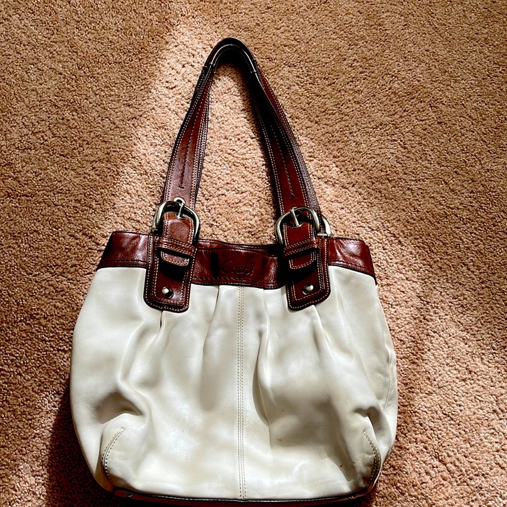 Beautiful hobo coach brown and white bag